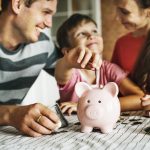 Tips to instill money management skills in young children